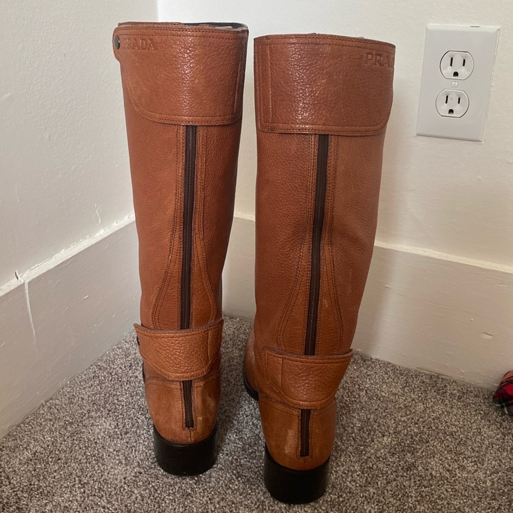 Prada leather boots. Size 39 1/2.